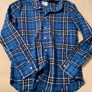 American Eagle button down
